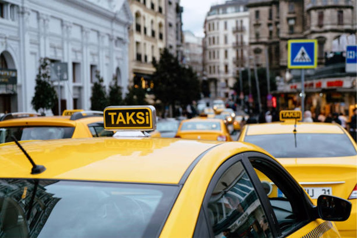 Siverek Paşa Konağı Taksi Durağı